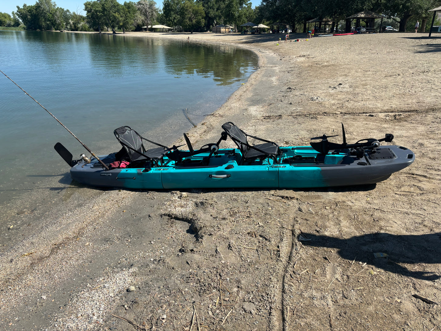 Bull Shark Tandem